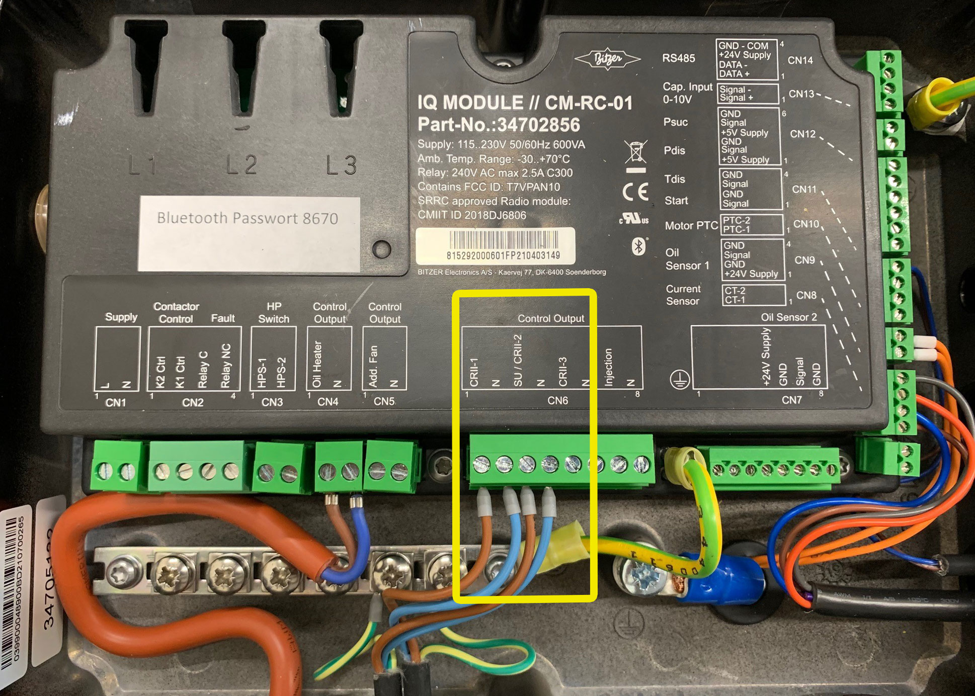 Mounting the solenoid valve