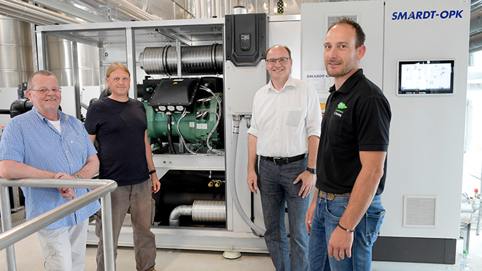 Satisfied project partners: Uwe Lotzmann and Sascha Holder of Smardt OPK, Dirk Schlehuber and Benjamin Vornweg of BITZER (left to right)